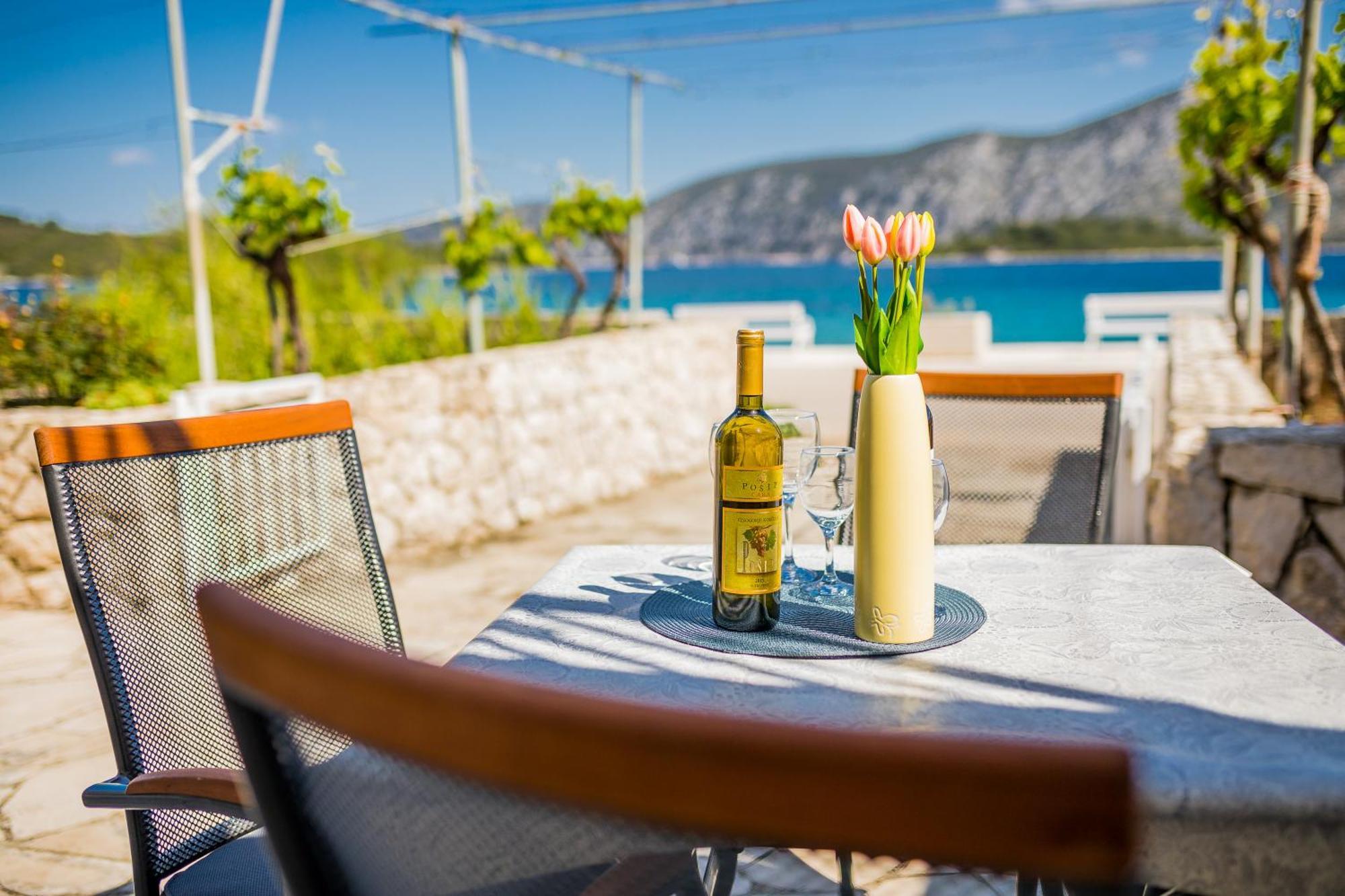 Apartment Kneze Račišće Bagian luar foto