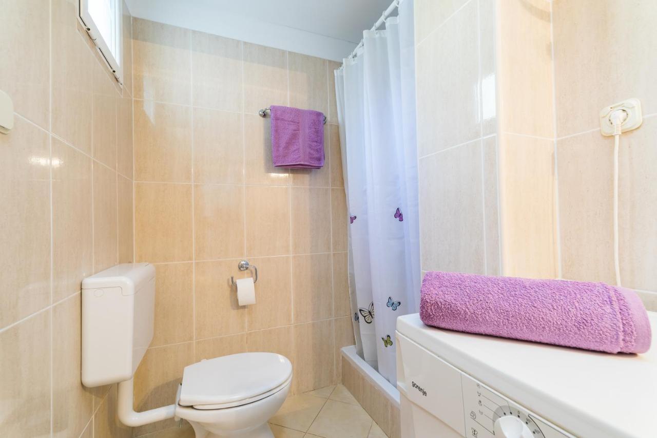 Apartment Kneze Račišće Bagian luar foto